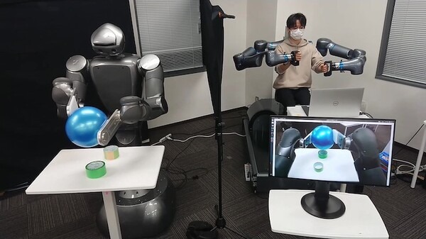 【動画】ネットワークを介して人型ロボットを力制御 東京ロボティクス、NTTコム社との取り組みを公開