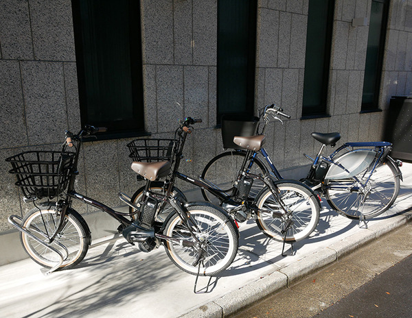 自転車3台を6戸でシェア　パナソニックが集合住宅向け「IoT電動アシスト自転車」シェアリングサービスの実証実験