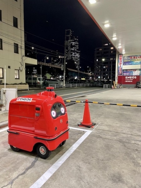 宅配ロボット「DeliRo」が27店舗の商品を配送 配送先は約5,000戸に拡大 東京都中央区佃・月島・勝どきエリアで実証実験