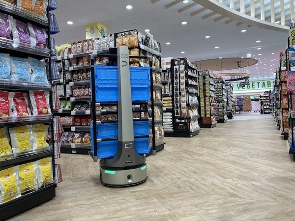「BLΛNDEつくば並木店」で自律型協働ロボット『PEER』が稼働 ネットスーパー「オンラインデリバリー」のピッキングを支援