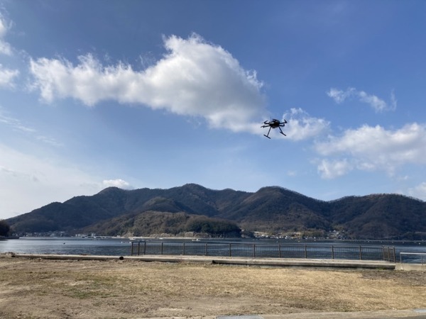 ドローンがほかの飛行体との衝突を自動回避 「衝突防止自動管制技術」の実証試験に成功　空飛ぶクルマの社会実装を見据えて