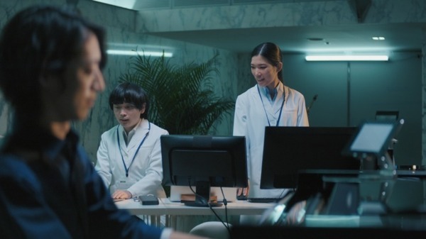 ドコモの6G「人間拡張」技術って何？綾瀬はるかさんがピアニストの角野隼斗さんとシンクロ　新CM動画を公開