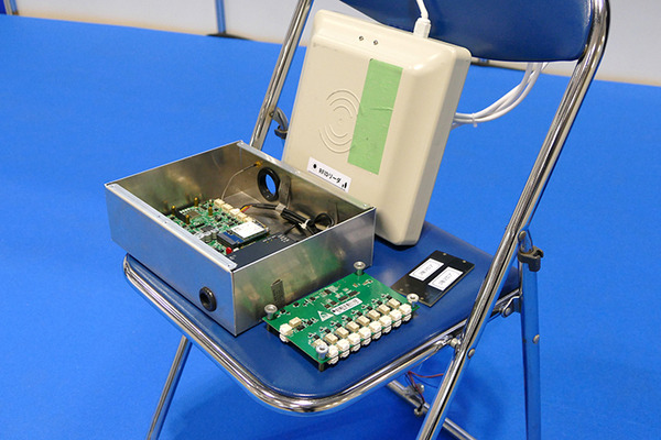 エイム・テクノロジーズ、独自開発アダプターを使ってロボットとエレベーター連携を簡単に可能に