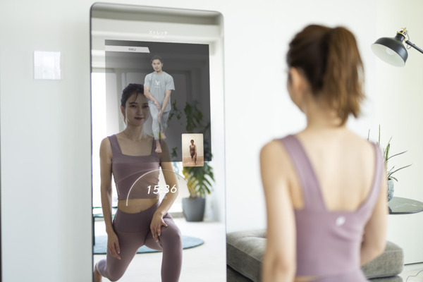 自宅がいつでもジムになる 次世代型IoTスマートデバイス「MIRROR FIT.」Makuakeで先行販売を開始