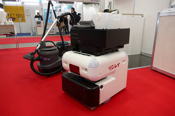 ホテルの手荷物運びやフライドポテト調理もロボットで (後編)　JAPAN PACK、HCJレポート