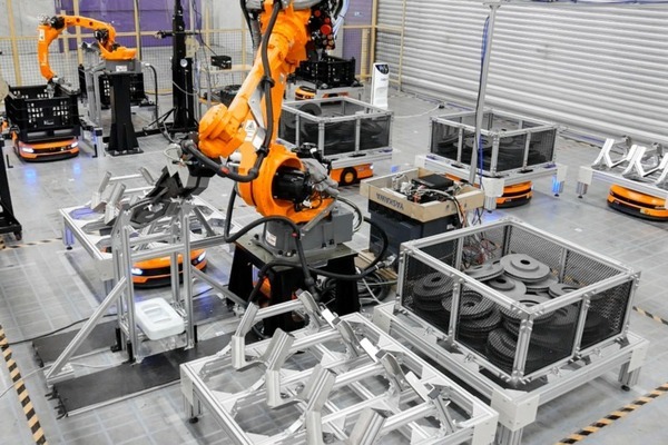 Mujinが計21台のロボット展示へ　AGVと連携した「知能ロボットセルシステム」など2022国際ロボット展で初公開