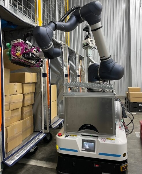 ハイブリッド制御ロボット技術のTelexistence新型ロボット　ニチレイロジとセンコー物流施設へ　