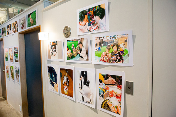 渋谷「PARK+」にLOVOT 約40体が集まる、閉店を惜しむ声　パートナーロボットがヒトと共に暮らす社会を提案