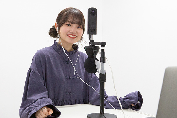 スカパー! が未来的な『さわれるVR握手会』開催！感覚をリアルに伝える握手ロボットとVRで鹿沼亜美がファンと遠隔交流
