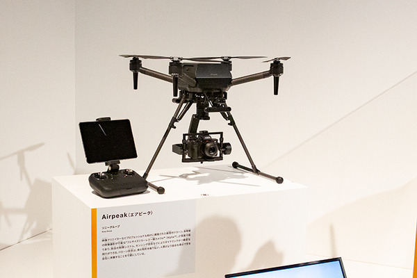 130点のロボットが集結「きみとロボット ニンゲンッテ、ナンダ?」会場レポート　日本科学未来館 特別展の見どころ　一挙に大紹介