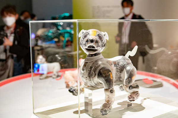 130点のロボットが集結「きみとロボット ニンゲンッテ、ナンダ?」会場レポート　日本科学未来館 特別展の見どころ　一挙に大紹介
