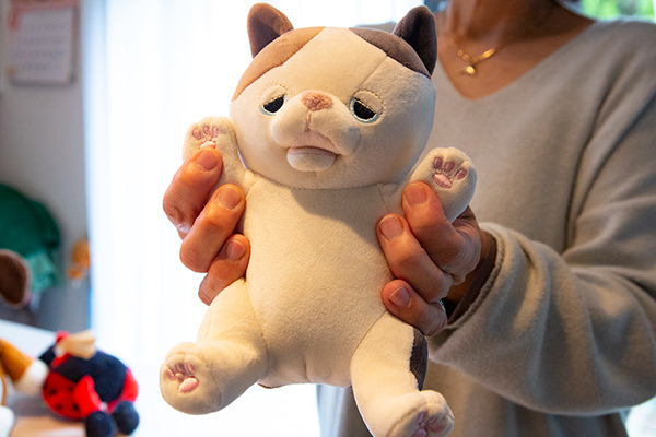 話題の「甘噛みハムハム」実機レビュー！世界初の甘噛みハムゴリズム搭載のハムリングシステムで数10種の甘噛みパターンを実現
