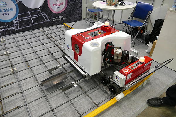 職人を助けるための実用ロボット　建ロボテック、全自動結束システムを開発