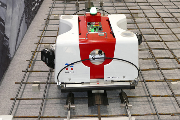 職人を助けるための実用ロボット　建ロボテック、全自動結束システムを開発