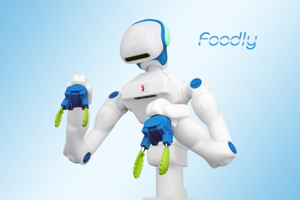 人型協働ロボット「Foodly」弁当、レトルト惣菜の生産ライン現場で3社に導入　ロボットフレンドリーな食品工場づくりに向けてデモを公開