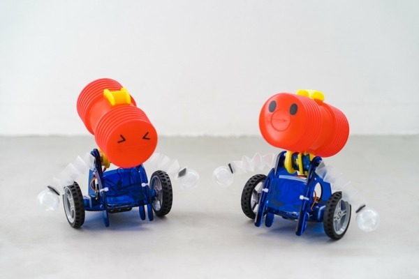 ユカイ工学「ユカイなピコハンロボットキット」を新発売！ピコピコハンマーがダイナミックに動作 2台でバトルも可能