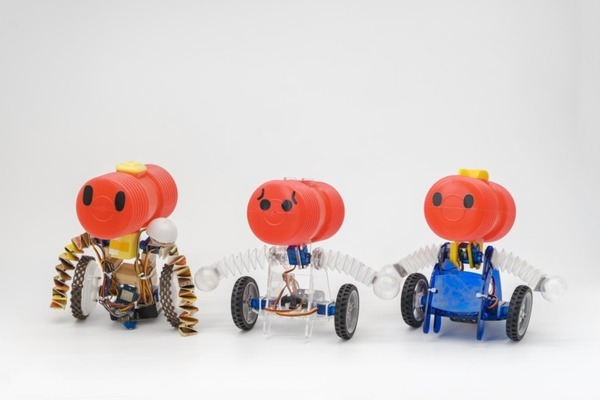 ユカイ工学「ユカイなピコハンロボットキット」を新発売！ピコピコハンマーがダイナミックに動作 2台でバトルも可能