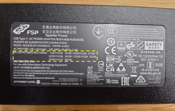 【Jetson AGX Orinレビュー(１)】最新の超小型AIコンピュータ最速レビュー、「開封の儀」歴代Jetsonとの比較やインタフェースもチェック