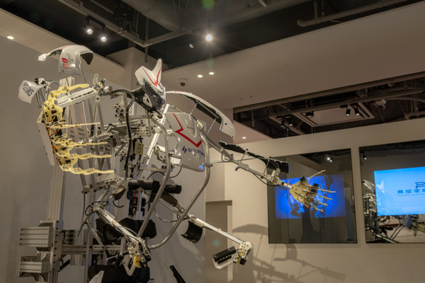 二子玉川「蔦屋家電＋」2022年4月の新規プロダクトを発表 スケルトニクス、甘噛みハムハム、EV Classicなど