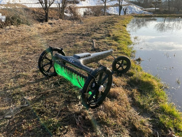 水田を走り回ってお米作りの重労働を削減 長野県発のアイガモロボ「ミズニゴール」実証実験、レンタル提供の予約を受付開始