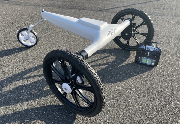 水田を走り回ってお米作りの重労働を削減 長野県発のアイガモロボ「ミズニゴール」実証実験、レンタル提供の予約を受付開始