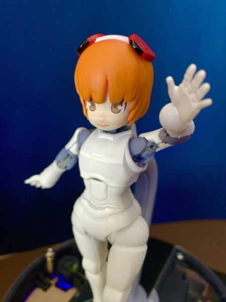 【動画あり】身長14cmのロボットフィギュア進化型「フィギュア3.0クレア」を発表　スピーシーズがプラチナマイスターを募集