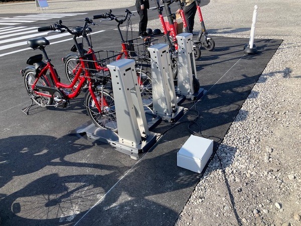 キックボードと電動自転車共通の『ハイブリット充電システム』大阪・関西万博の実証実験用パーソナルモビリティに搭載