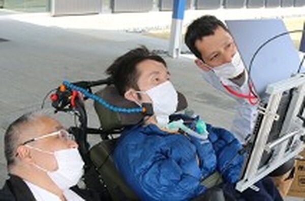 筋ジス患者が視線でドローンを操作　Switchの障害者用コントローラ技術をドローンに応用　メディア向けテストフライト開催へ
