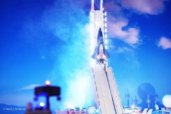 未来のロケットが目の前で打ち上がる！世界最大級の屋内型ミニチュアテーマパーク SMALL WORLDS TOKYOに新宇宙空港が開港