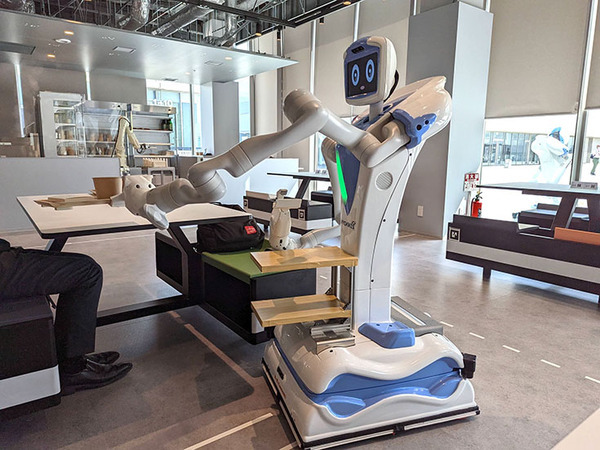 川崎重工のロボットカフェでカレーを食べてきた　羽田イノベーションシティ「Future Lab HANEDA」