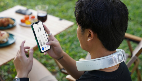 AI搭載の首掛けスマートクーラー「Metaura」Makuakeに登場！最低16度クーラー冷風＆大冷却面 フル充電で5時間以上動作