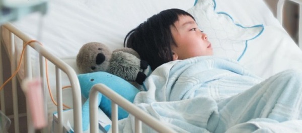 病気療養の子どもがアバターロボットで学校生活に参加！ 産官学で利用促進を目指す モデル拠点校ではメタバースも活用