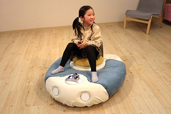 日本科学未来館 6月毎週末に展示ロボット体験・トークイベントを開催 特別展「きみとロボット ニンゲンッテ、ナンダ？」