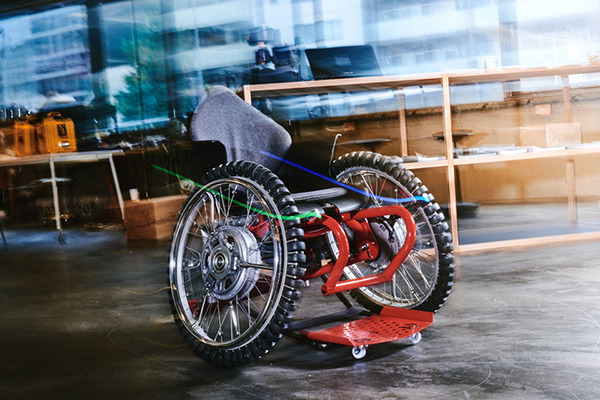 日本科学未来館 6月毎週末に展示ロボット体験・トークイベントを開催 特別展「きみとロボット ニンゲンッテ、ナンダ？」