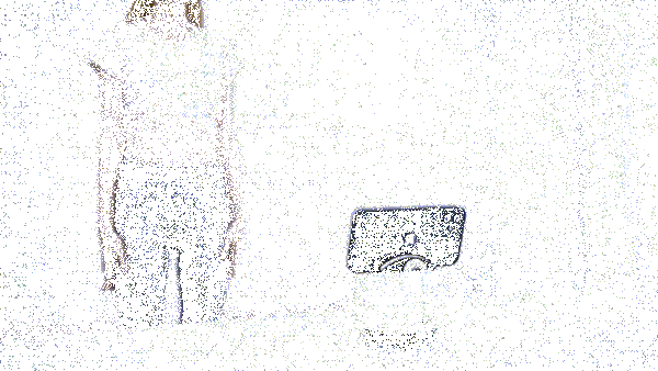 AIが顔を自動認識して上下左右に被写体を追跡　スマホの自撮り動画撮影を便利にする「スマート雲台」Makuakeに登場