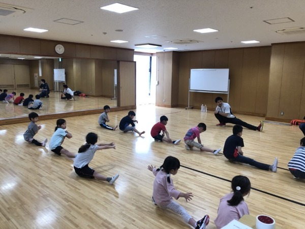 子どもの足が速くなる運動プログラム「こどもカラダLABO」オーパークおごせで開催 最新ロボットを使用したレッスンも実施
