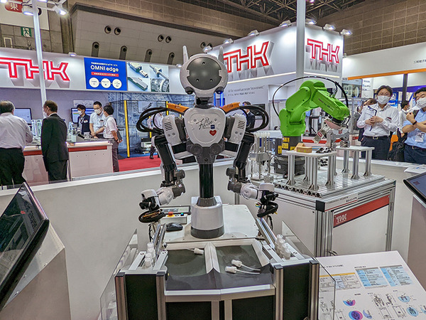 ステーションも気軽に移動できる電動バイクから精密造形可能なフィラメントまで　日本ものづくりワールドレポート