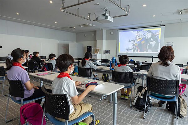「動く実物大ガンダム」再起動！期間限定グルメイベント「GFYサマーフェア」ハロ特製グラスのプリン、親子イベントなど発表