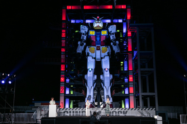【動画】横浜「動くガンダム」、台場・福岡・上海、4体の実物大ガンダムが共演　音と光の壮大なコラボ演出を世界初公開！