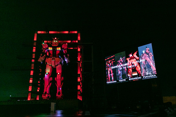 【動画】横浜「動くガンダム」、台場・福岡・上海、4体の実物大ガンダムが共演　音と光の壮大なコラボ演出を世界初公開！