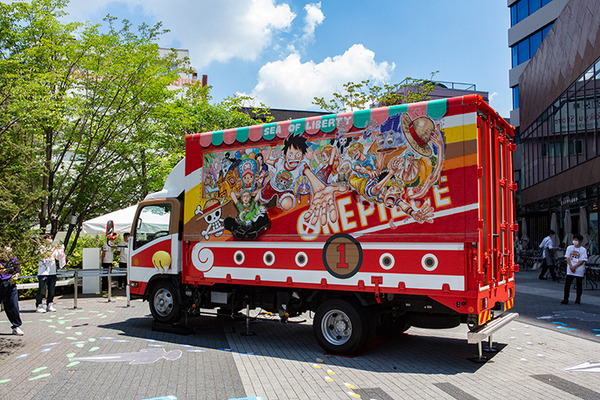セコム「AIルフィ」と念願の会話体験、高度な音声合成技術にビックリ！『Meet the “ONE PIECE”』は巨大ガシャが大人気