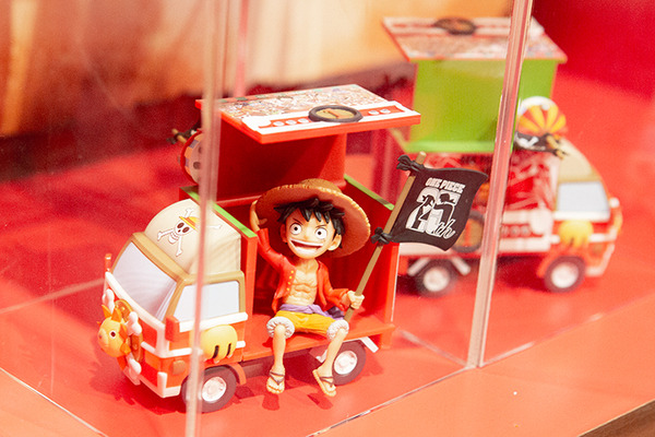 セコム「AIルフィ」と念願の会話体験、高度な音声合成技術にビックリ！『Meet the “ONE PIECE”』は巨大ガシャが大人気
