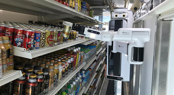 【速報】ファミリーマートが300店舗でAIロボット導入へ　テレイグジスタンスが開発、2種類の「NVIDIA Jetson」を搭載　陳列作業を効率化