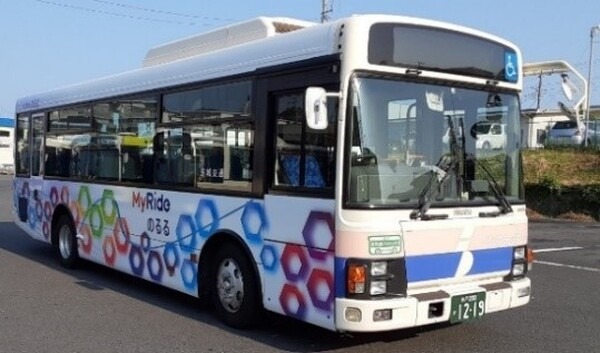 茨城交通、バス停の他に141の仮想バス停から乗降場所を指定できる呼出型AI最適経路バス「のるる」本格運行へ　利用者数は1.3倍増