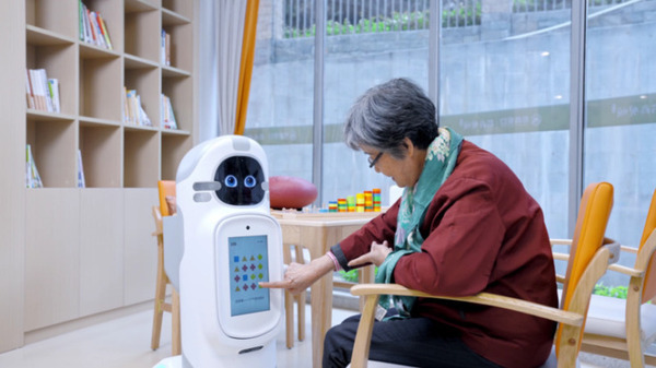 UBTECHがAIロボットを活用した「スマート高齢者介護のグローバル戦略」を発表　ヘルスケアや介護業界向けロボット5機種を公開