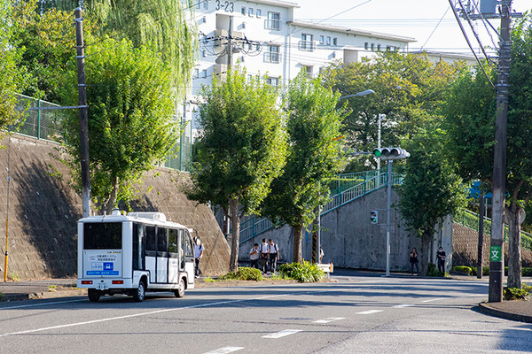 【動画】東急が自動運転バスを報道陣に初公開　公道での試乗会レポート　高齢化社会に向けたラストワンマイルの実証実験