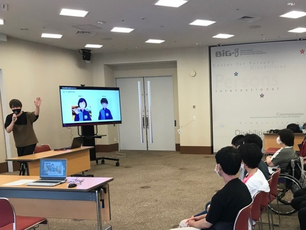 【速報】ローソンがアバター接客サービスを導入　石黒浩CEOのAVITAと連携　アバターワーカーを一般募集、新しい接客の実現に向けて