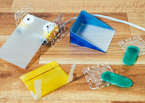 小学生ロボコン公式のロボット作りスターターキット「ユカイな乗りものロボットキット」 9月29日(木)に発売