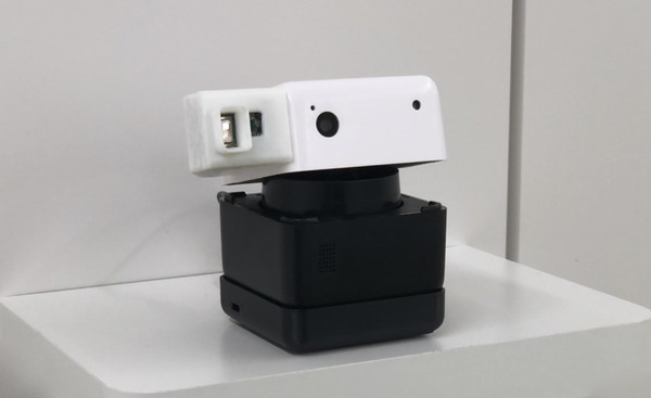 5秒の会話でロボットがメンタルヘルスチェック 正式な商品化へ向けて小田原市鴨宮ケアセンターで実証実験