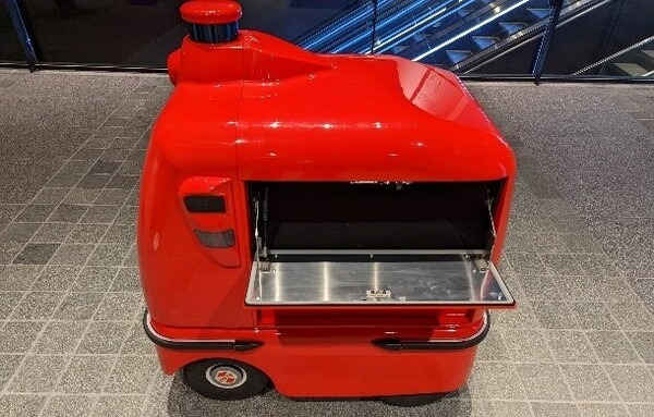 NTTグループ4社　自律走行ロボットとモバイルオーダーアプリでビル内のフードデリバリーを自動化　混雑情報なども考慮